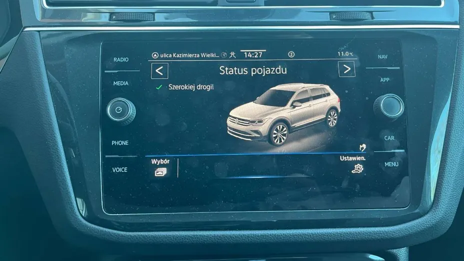 VOLKSWAGEN Tiguan -