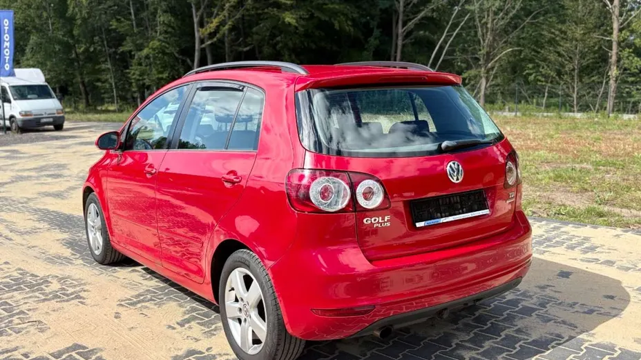 VOLKSWAGEN Golf Plus -