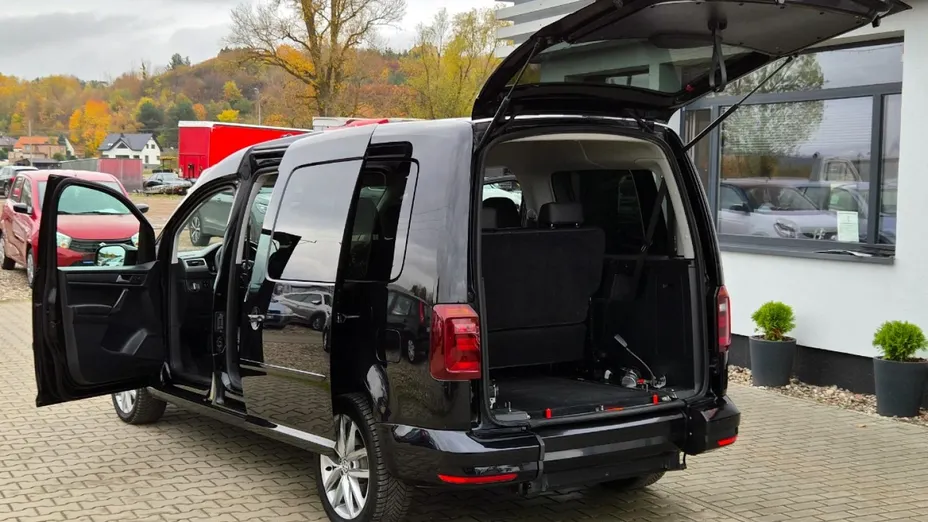 VOLKSWAGEN Caddy -
