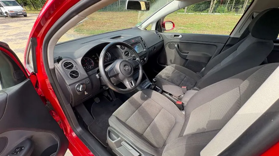 VOLKSWAGEN Golf Plus -
