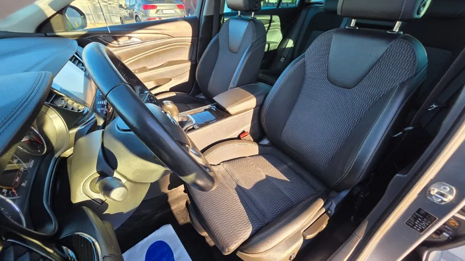 OPEL Insignia -