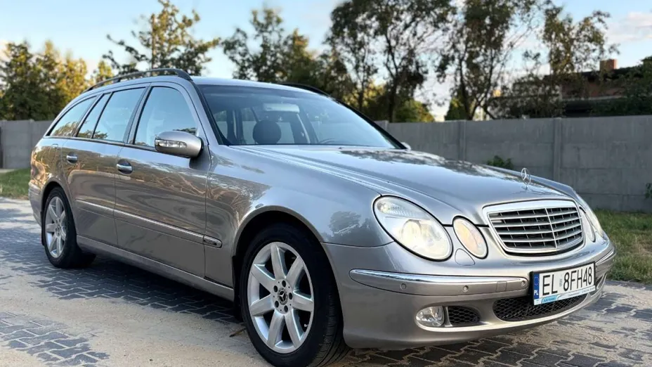 MERCEDES-BENZ E Klasa -