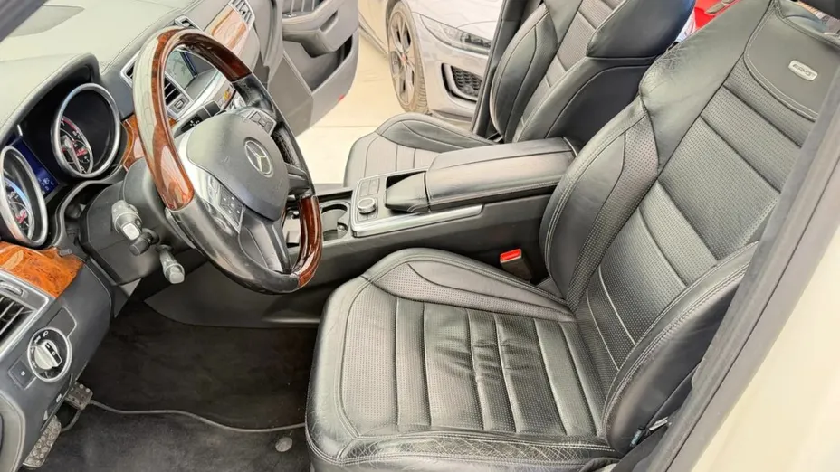 MERCEDES-BENZ ML -