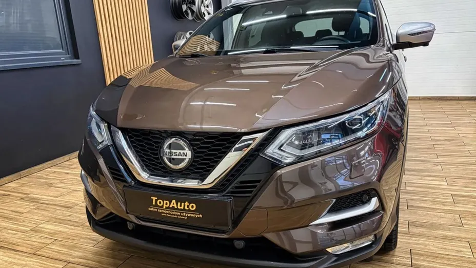 NISSAN Qashqai -