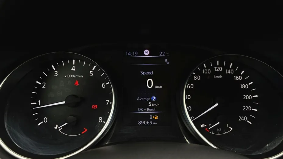 NISSAN Qashqai -