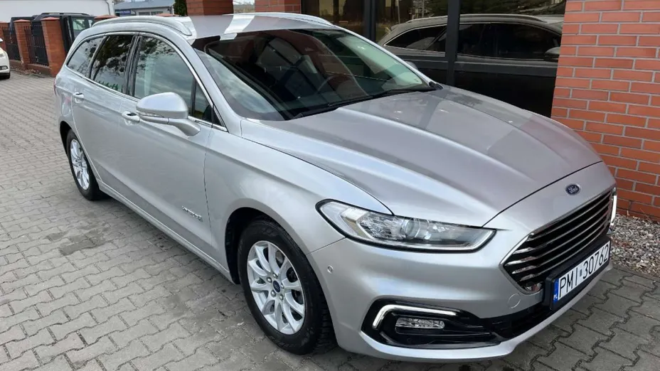 FORD Mondeo -