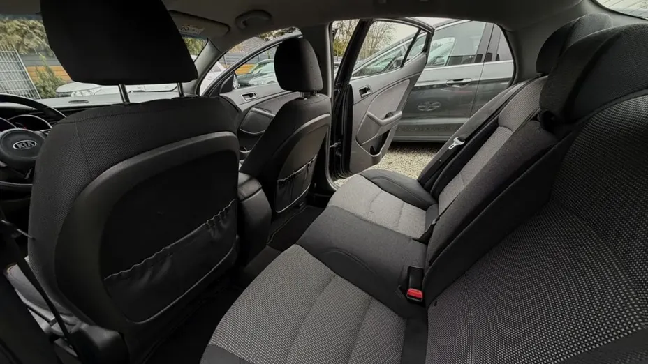 KIA Optima -