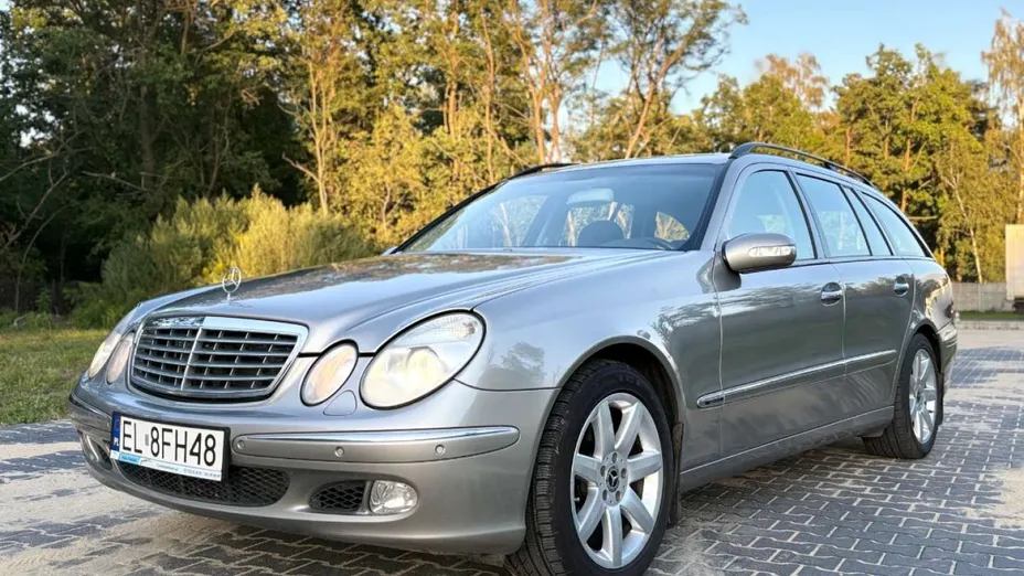 MERCEDES-BENZ E Klasa -