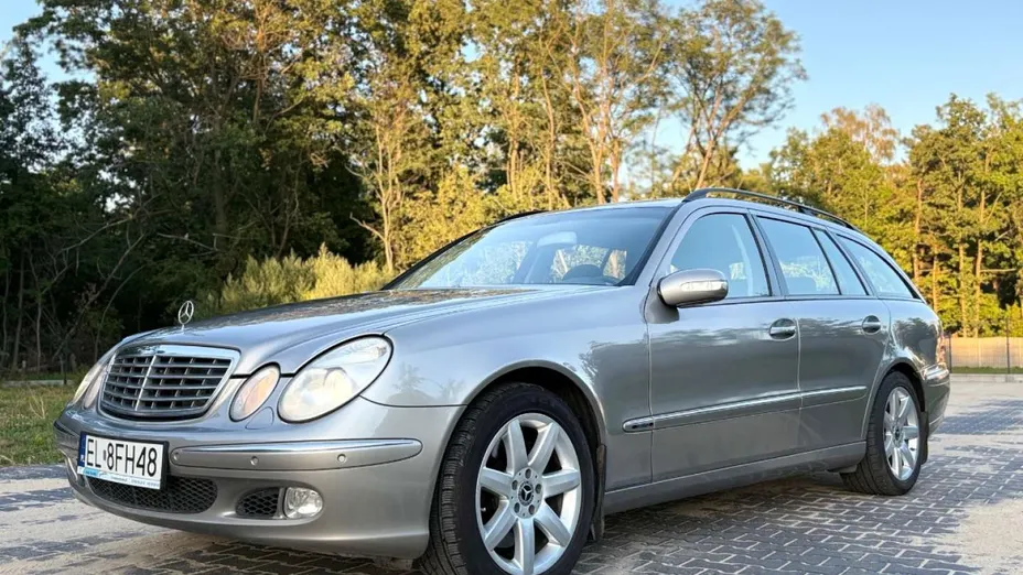 MERCEDES-BENZ E Klasa -