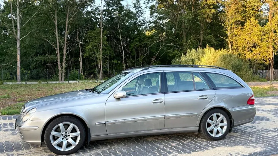 MERCEDES-BENZ E Klasa -