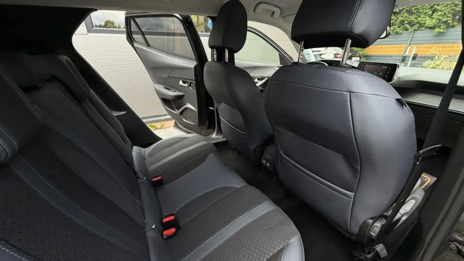 PEUGEOT 2008 -