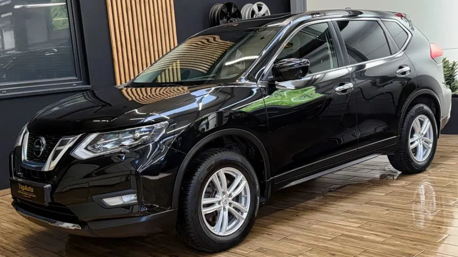 NISSAN X-Trail -