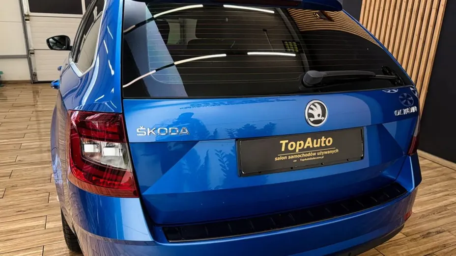 SKODA Octavia -
