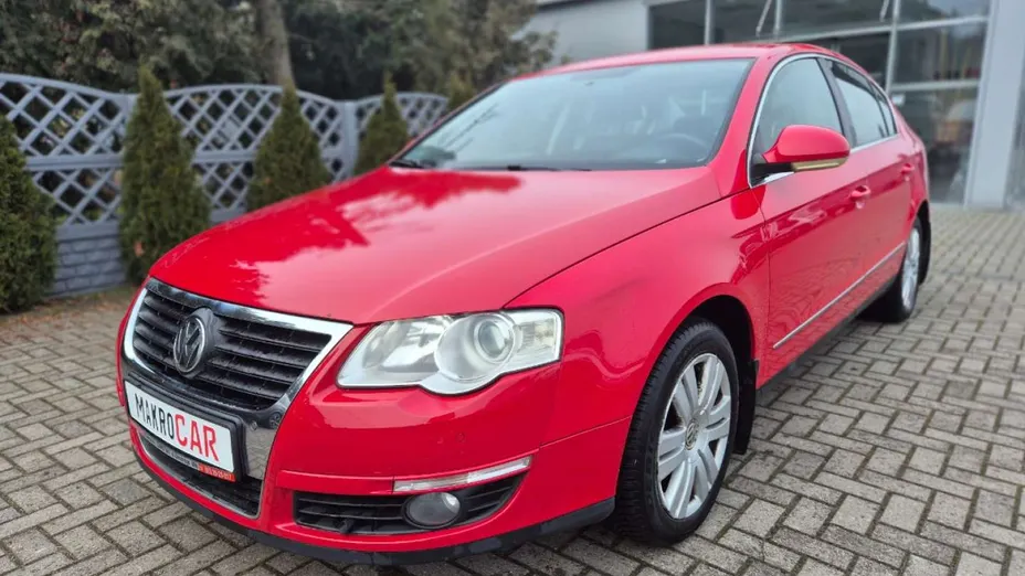 VOLKSWAGEN Passat -