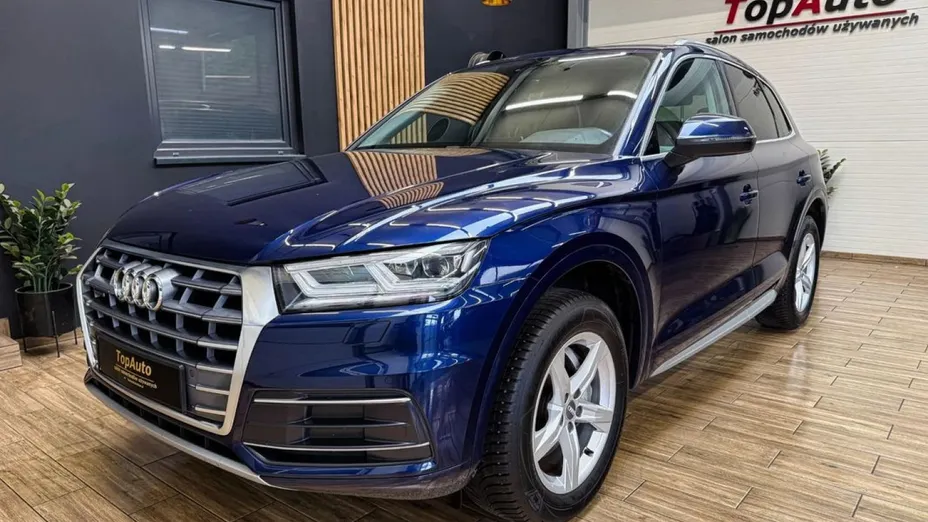 AUDI Q5 -
