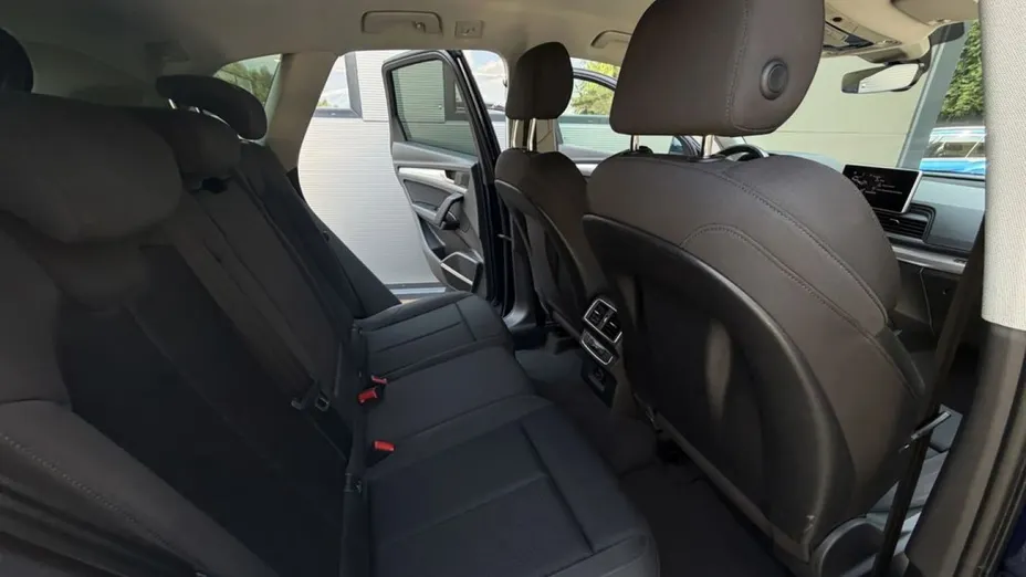AUDI Q5 -
