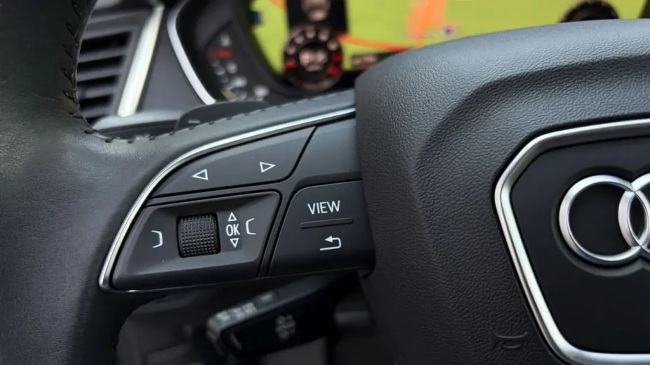 AUDI Q5 -
