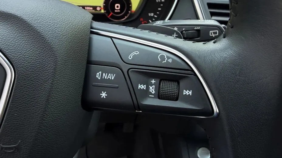 AUDI Q5 -
