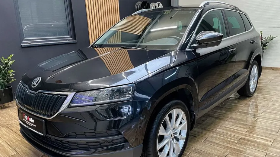 SKODA Karoq -