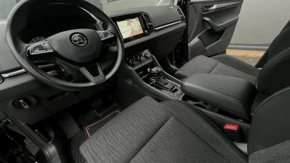 SKODA Karoq -