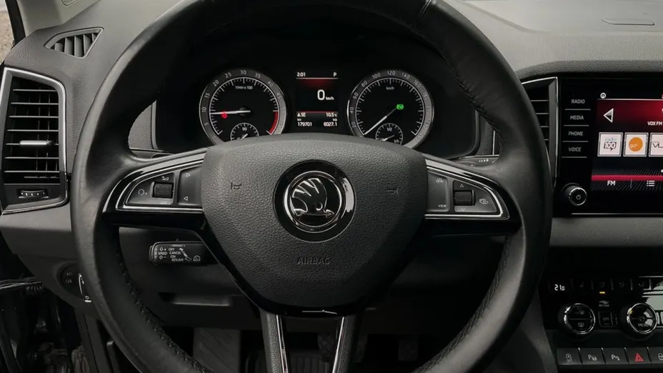 SKODA Karoq -