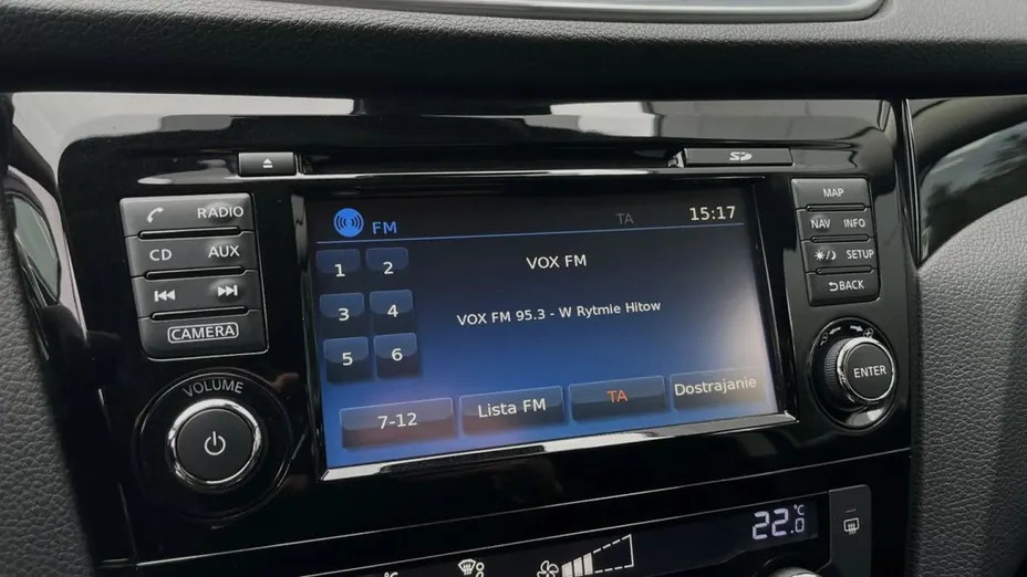 NISSAN Qashqai -