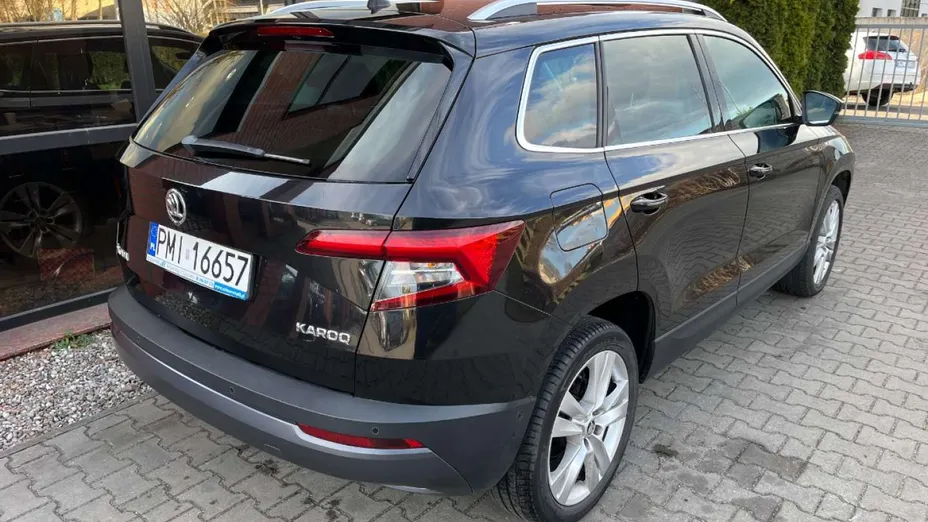 SKODA Karoq -