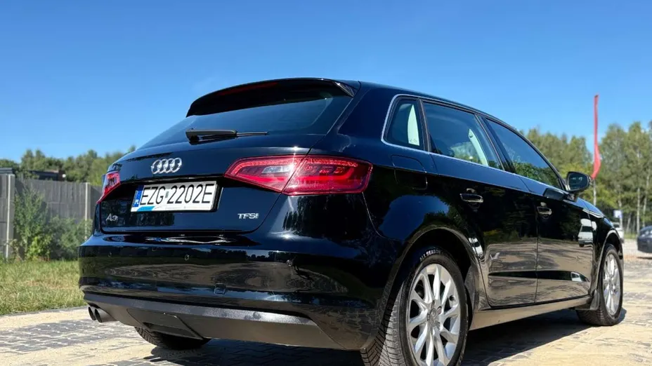AUDI A3 Sportback -