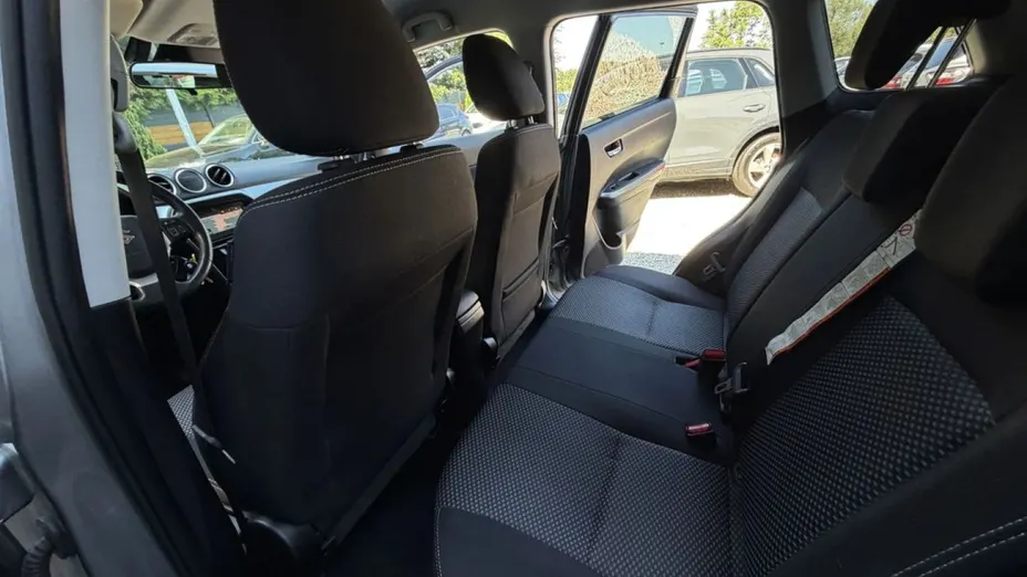 SUZUKI Vitara -