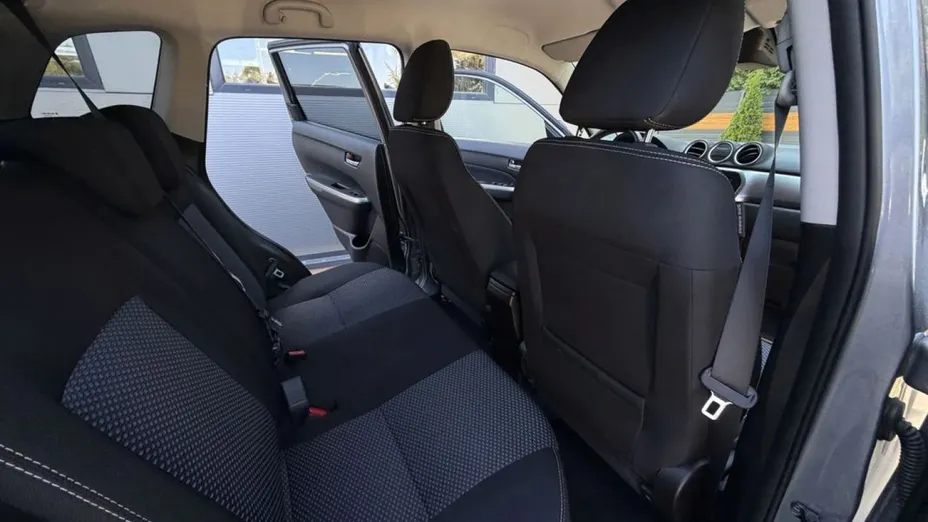 SUZUKI Vitara -