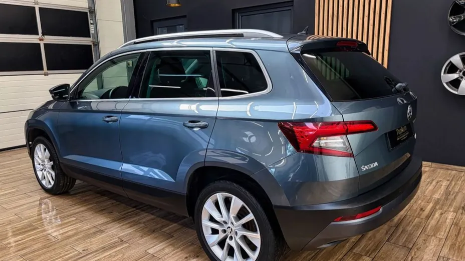 SKODA Karoq -