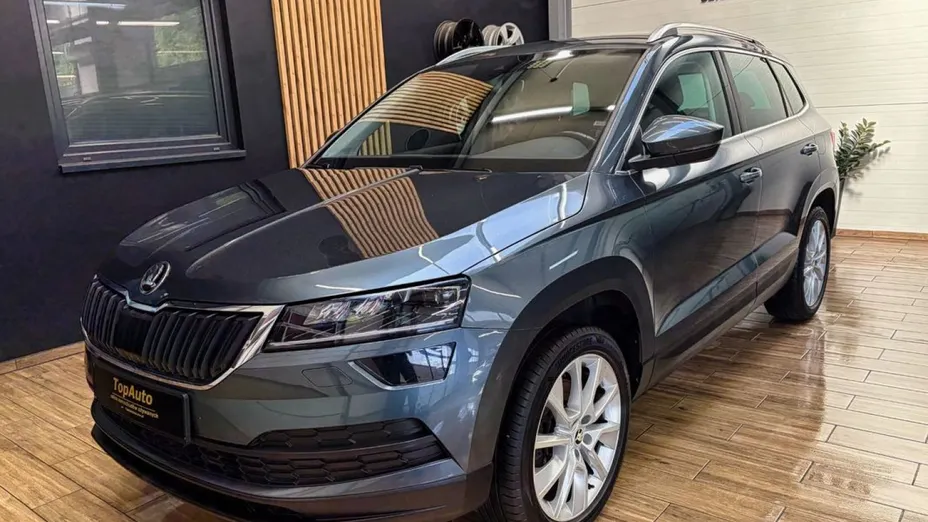 SKODA Karoq -