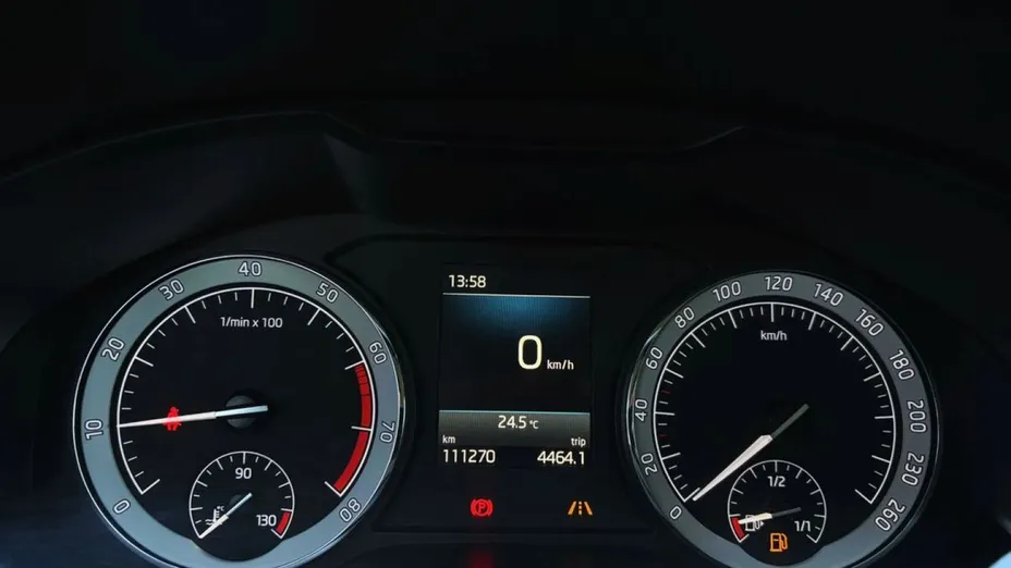 SKODA Karoq -