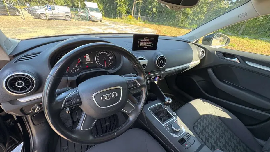 AUDI A3 Sportback -
