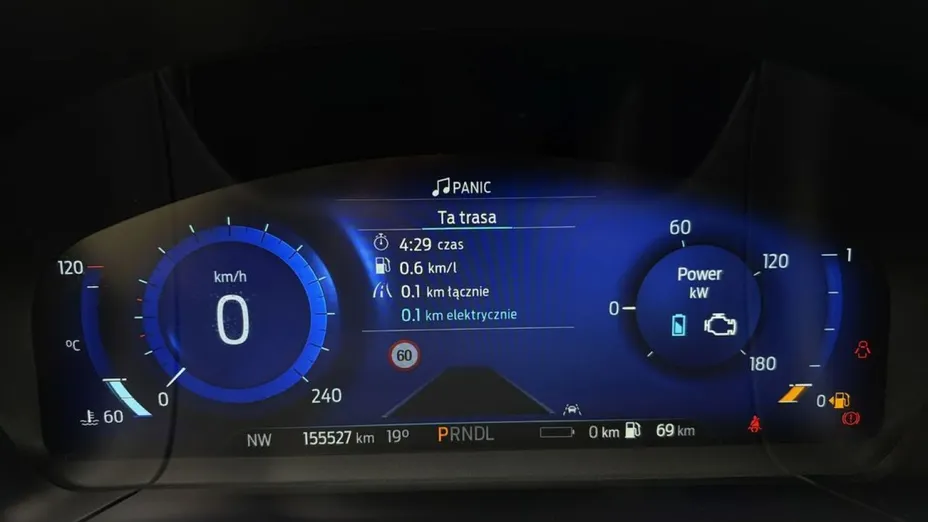 FORD Kuga -