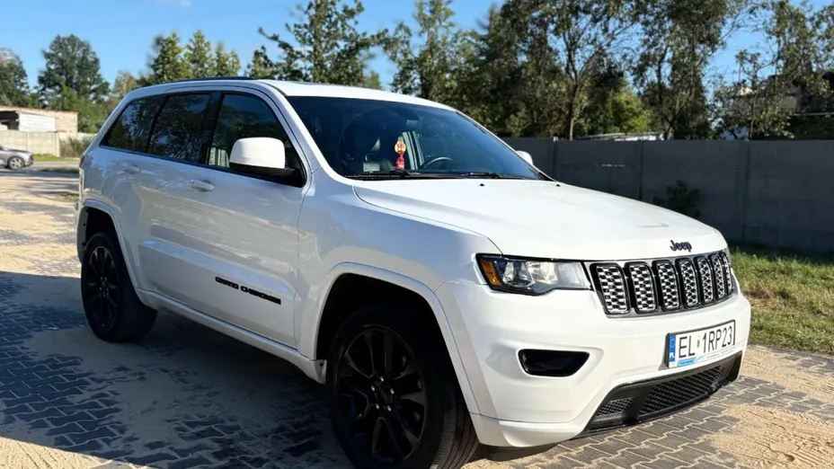 JEEP Grand Cherokee -