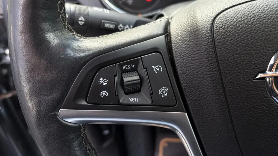 OPEL Mokka -