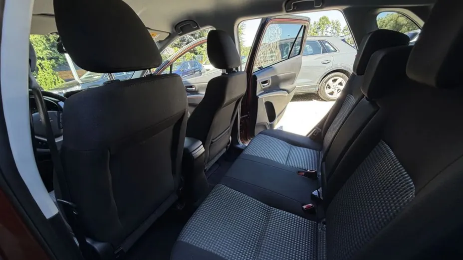 SUZUKI SX4 -
