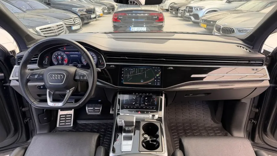 AUDI SQ7 -