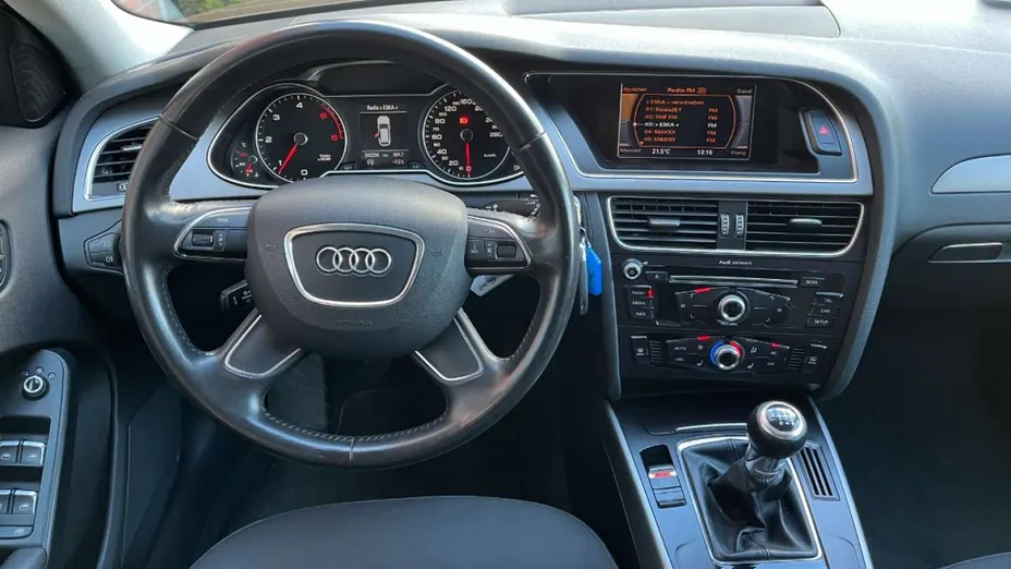 AUDI A4 Avant -