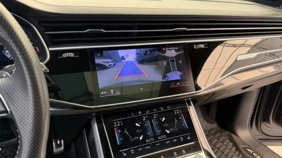 AUDI SQ7 -