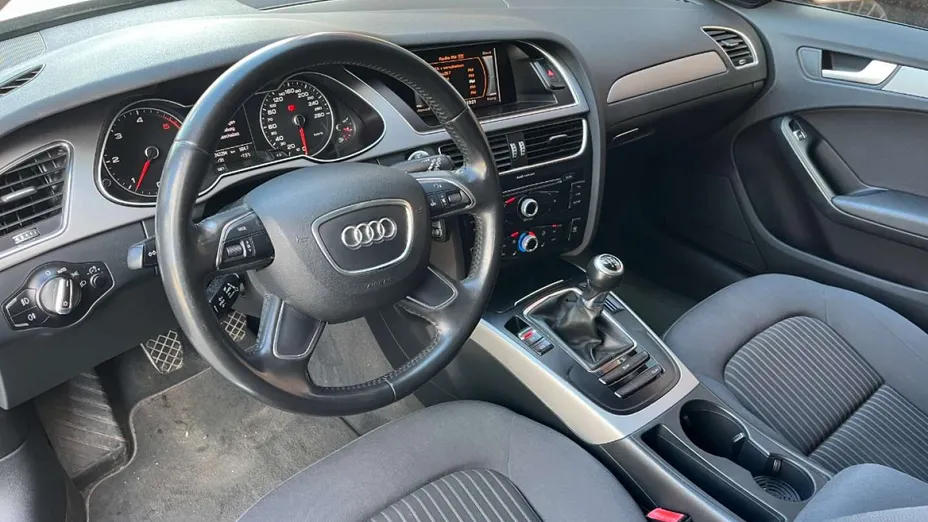 AUDI A4 Avant -
