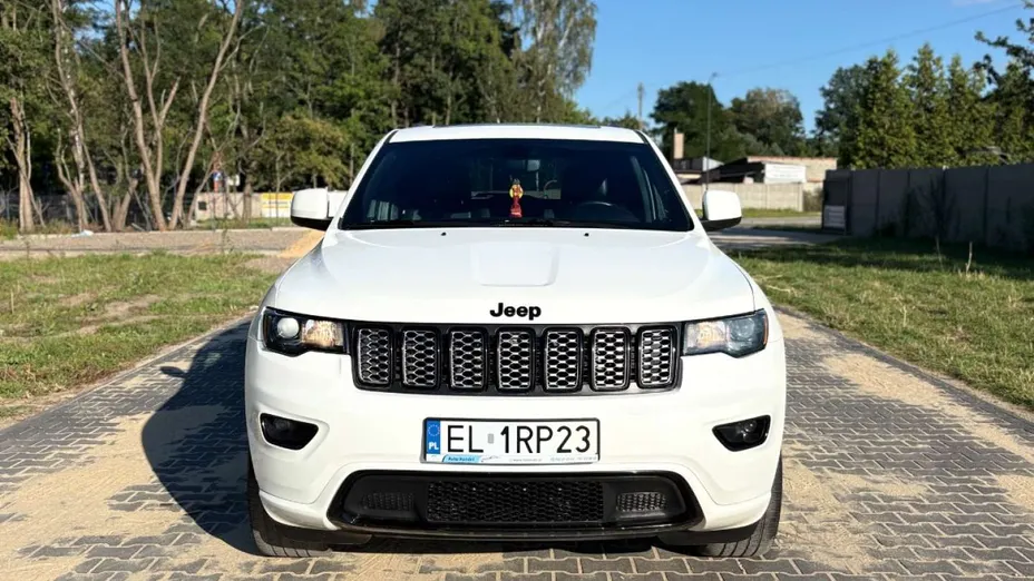 JEEP Grand Cherokee -