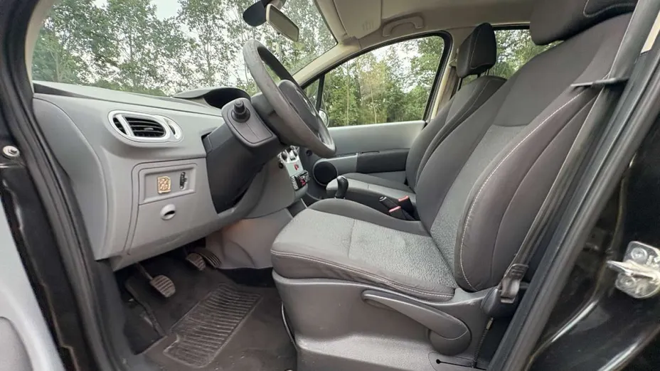 RENAULT Modus -