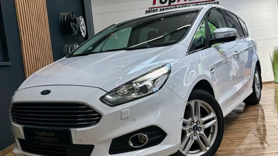 FORD S-MAX -