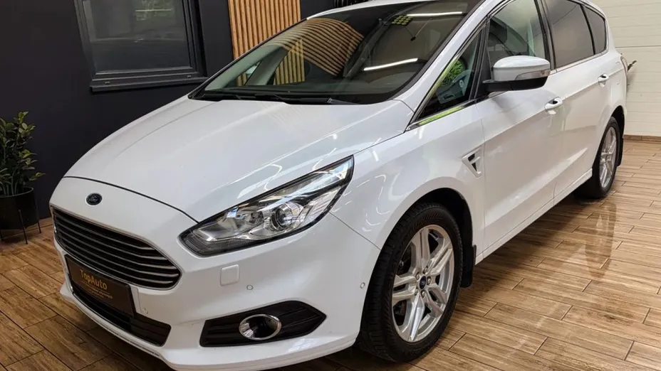 FORD S-MAX -