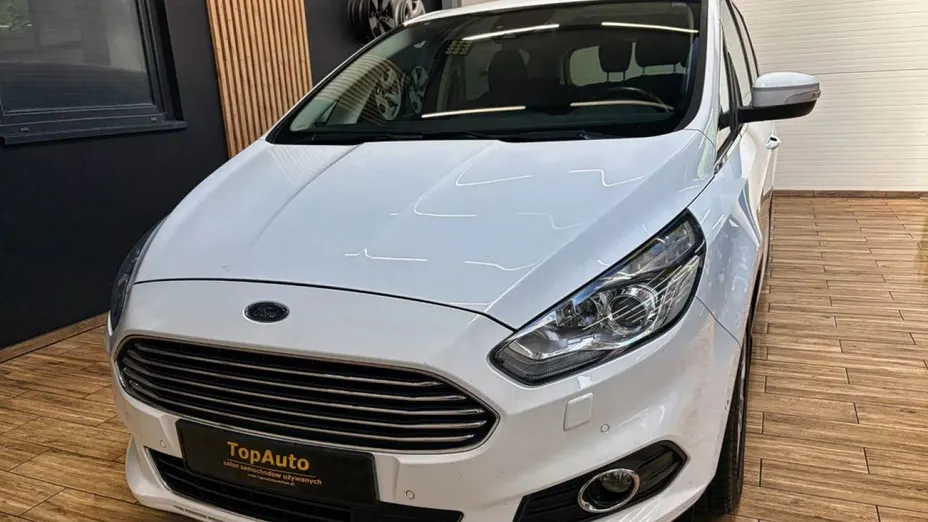 FORD S-MAX -