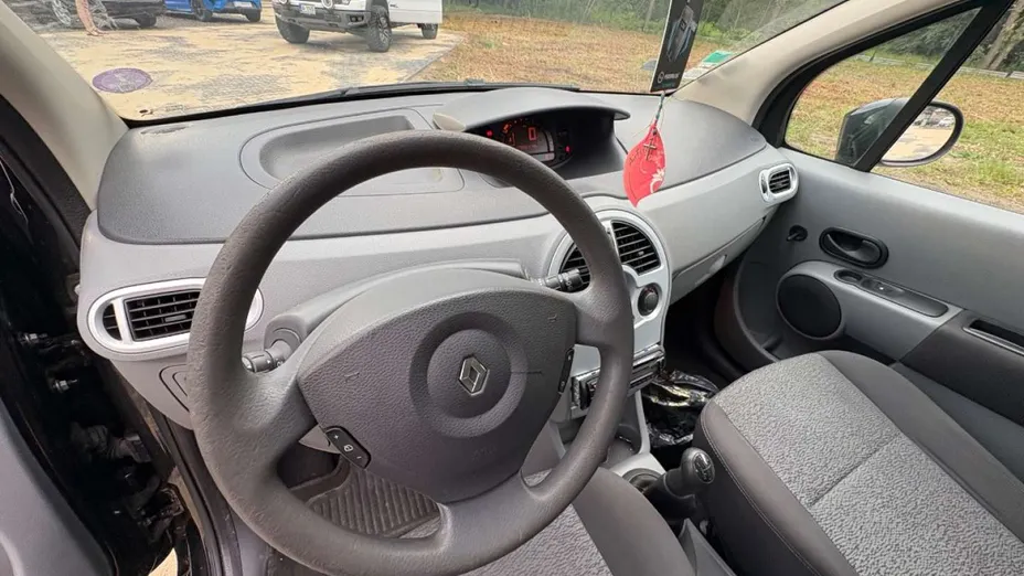 RENAULT Modus -