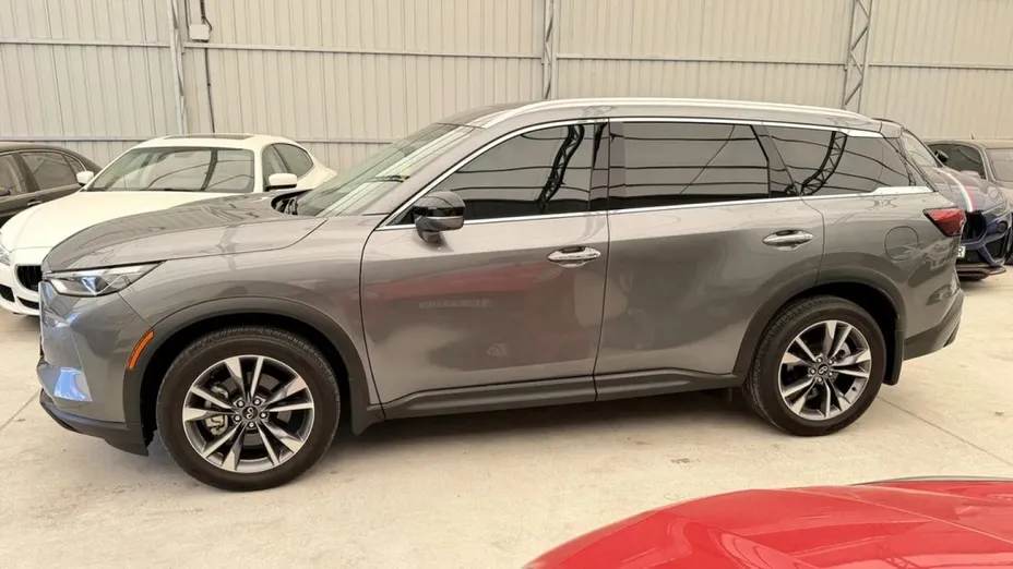 INFINITI QX60 -