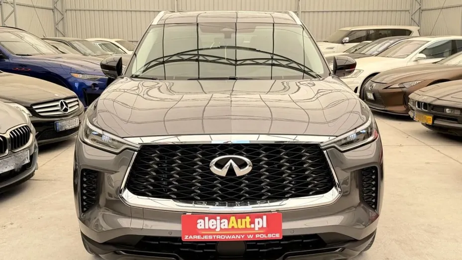INFINITI QX60 -